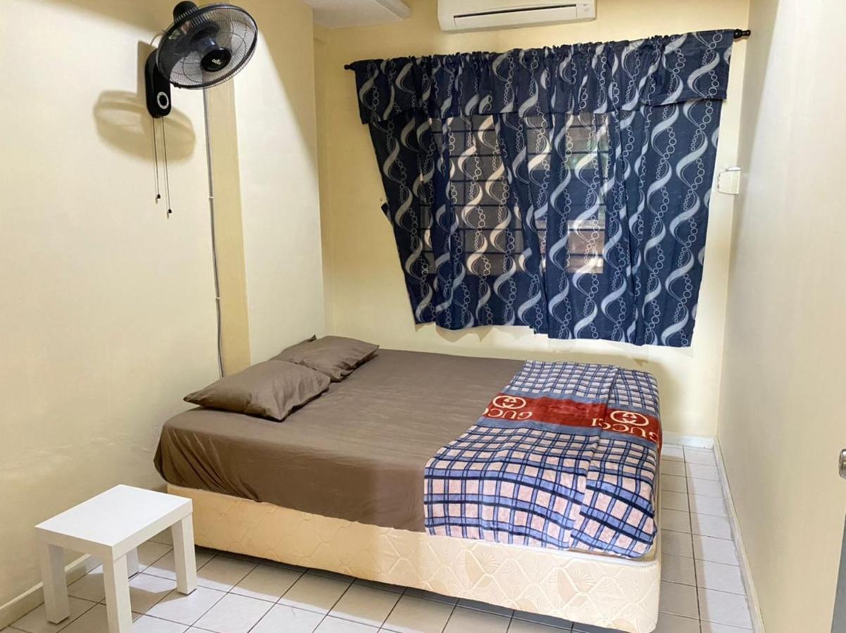 Paradise Lagoon Beachfront Apartment